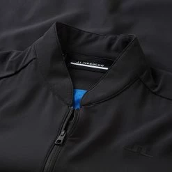 Jlindeberg J.Lindeberg KV Hybrid Golf Wind Jacket -Ping Sales Store J.Lindeberg SS22 KV Hybrid Golf Jacket GMOW05623 9999 Code WTLIN018 M Black Skydiver Detail